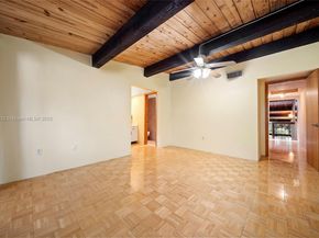 19432 NE 26th Ave 92D, Miami FL 33180
