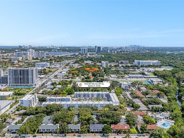 19432 NE 26th Ave 92D, Miami FL 33180