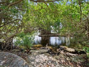 19432 NE 26th Ave 92D, Miami FL 33180