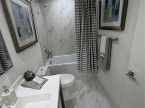 2000 Metropica Way 2108, Sunrise FL 33323