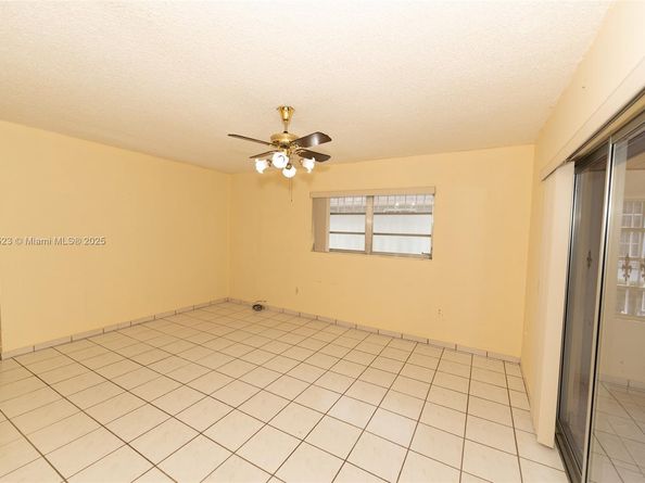 2102 SW 58th Ct, Miami FL 33155