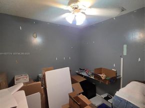 5221 SW 201st Ter, Southwest Ranches FL 33332