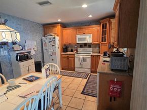 5221 SW 201st Ter, Southwest Ranches FL 33332