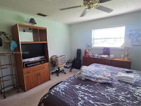 5221 SW 201st Ter, Southwest Ranches FL 33332