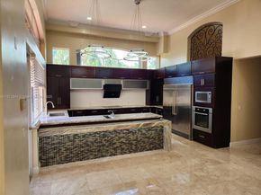 321 Windmill Palm Ave, Plantation FL 33324