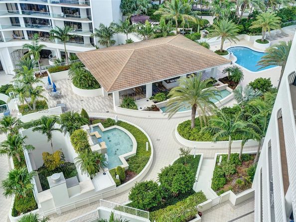 3000 Island Blvd 1106, Aventura FL 33160