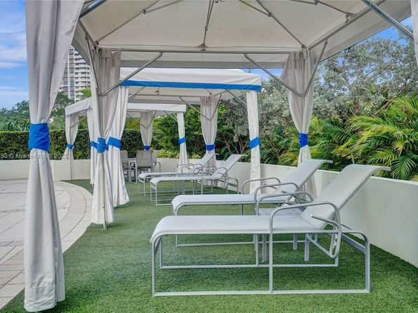 3000 Island Blvd 1106, Aventura FL 33160