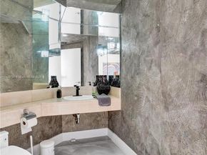 3000 Island Blvd 1106, Aventura FL 33160