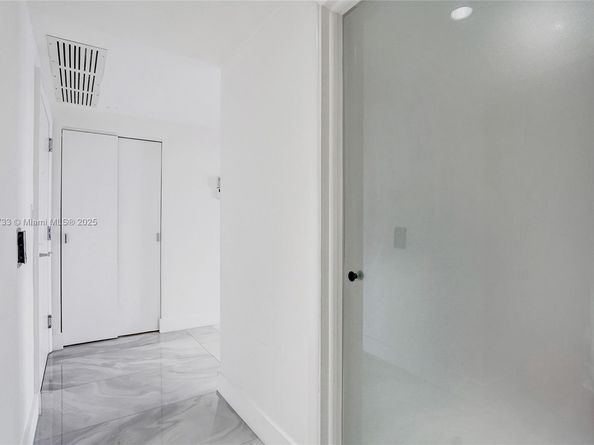 3000 Island Blvd 1106, Aventura FL 33160