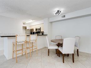 650 S Park Rd 135, Hollywood FL 33021