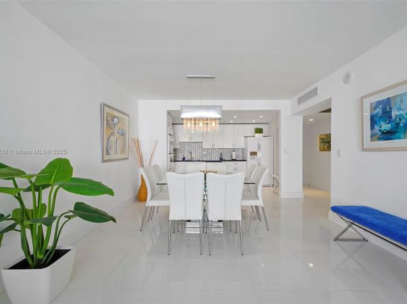 19370 Collins Ave 902, Sunny Isles Beach FL 33160