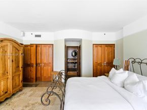 100 Lincoln Rd PH8, Miami Beach FL 33139