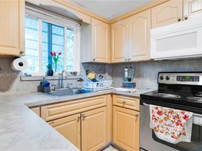3145 Hollywood Blvd, Hollywood FL 33021