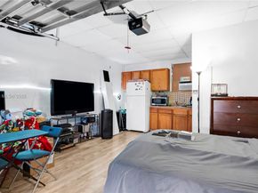 3145 Hollywood Blvd, Hollywood FL 33021