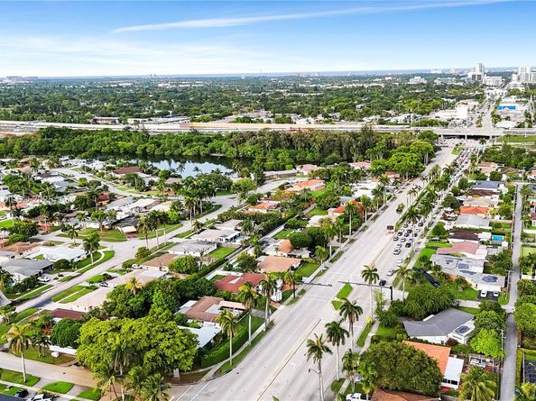 3145 Hollywood Blvd, Hollywood FL 33021