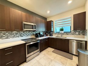 4654 NW 84th Ave, Doral FL 33166