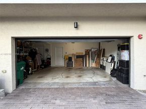 4654 NW 84th Ave, Doral FL 33166