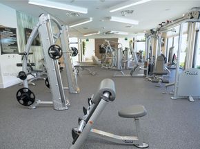 4654 NW 84th Ave, Doral FL 33166