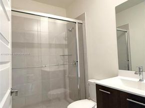 4654 NW 84th Ave, Doral FL 33166