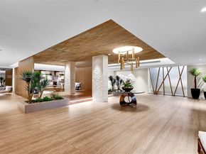 2301 Collins Ave 311, Miami Beach FL 33139