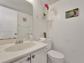 8260 SW 24th St 6210, North Lauderdale FL 33068