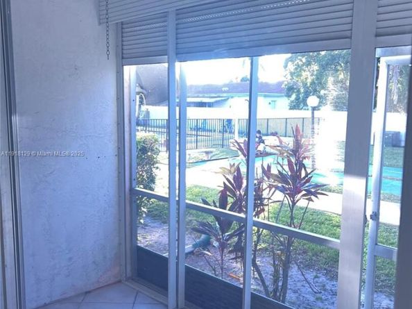 3250 NW 85th Ave 7, Coral Springs FL 33065