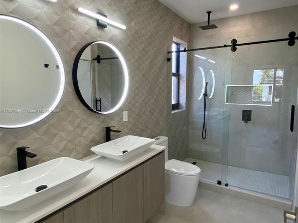 313 SW 10th St A, Fort Lauderdale FL 33315