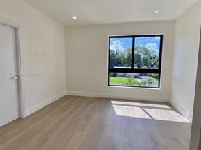 313 SW 10th St A, Fort Lauderdale FL 33315