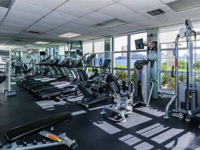 3600 Mystic Pointe Dr 1616, Aventura FL 33180