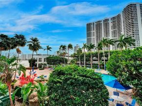 3600 Mystic Pointe Dr 1616, Aventura FL 33180