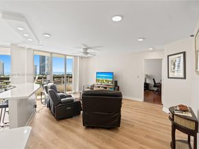 3600 Mystic Pointe Dr 1616, Aventura FL 33180