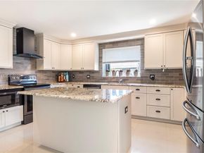 1524 39th St, West Palm Beach FL 33407