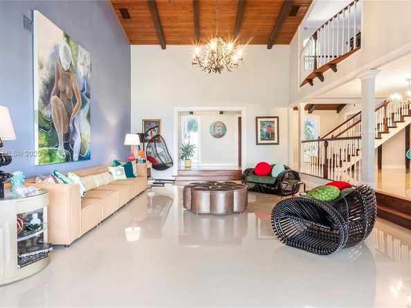 1524 39th St, West Palm Beach FL 33407