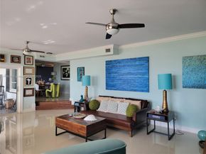 1524 39th St, West Palm Beach FL 33407