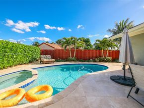 16780 Redwood Way, Weston FL 33326