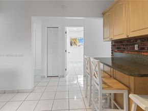 200 N 69th Ave, Hollywood FL 33024