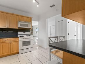 200 N 69th Ave, Hollywood FL 33024