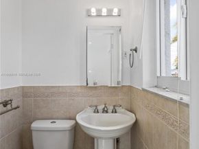 200 N 69th Ave, Hollywood FL 33024