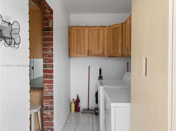 200 N 69th Ave, Hollywood FL 33024