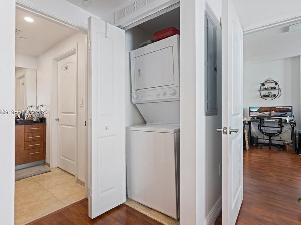 7350 SW 89th St 607S, Miami FL 33156