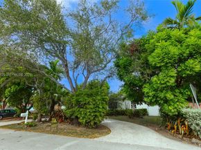 6765 SW 51st St, Miami FL 33155