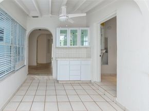 6765 SW 51st St, Miami FL 33155