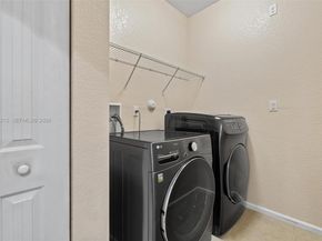 4182 NE 20th St, Homestead FL 33033