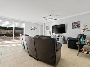 4182 NE 20th St, Homestead FL 33033