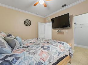 4182 NE 20th St, Homestead FL 33033