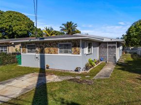811 NW 112th St, Miami FL 33168