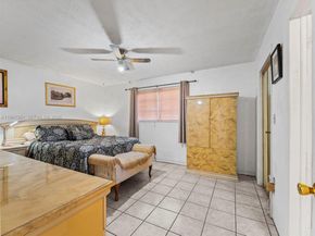 811 NW 112th St, Miami FL 33168