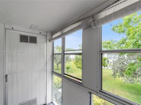 40 Harwood B 40, Deerfield Beach FL 33442