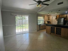 4582 Brook Dr, West Palm Beach FL 33417