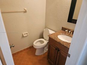 4582 Brook Dr, West Palm Beach FL 33417